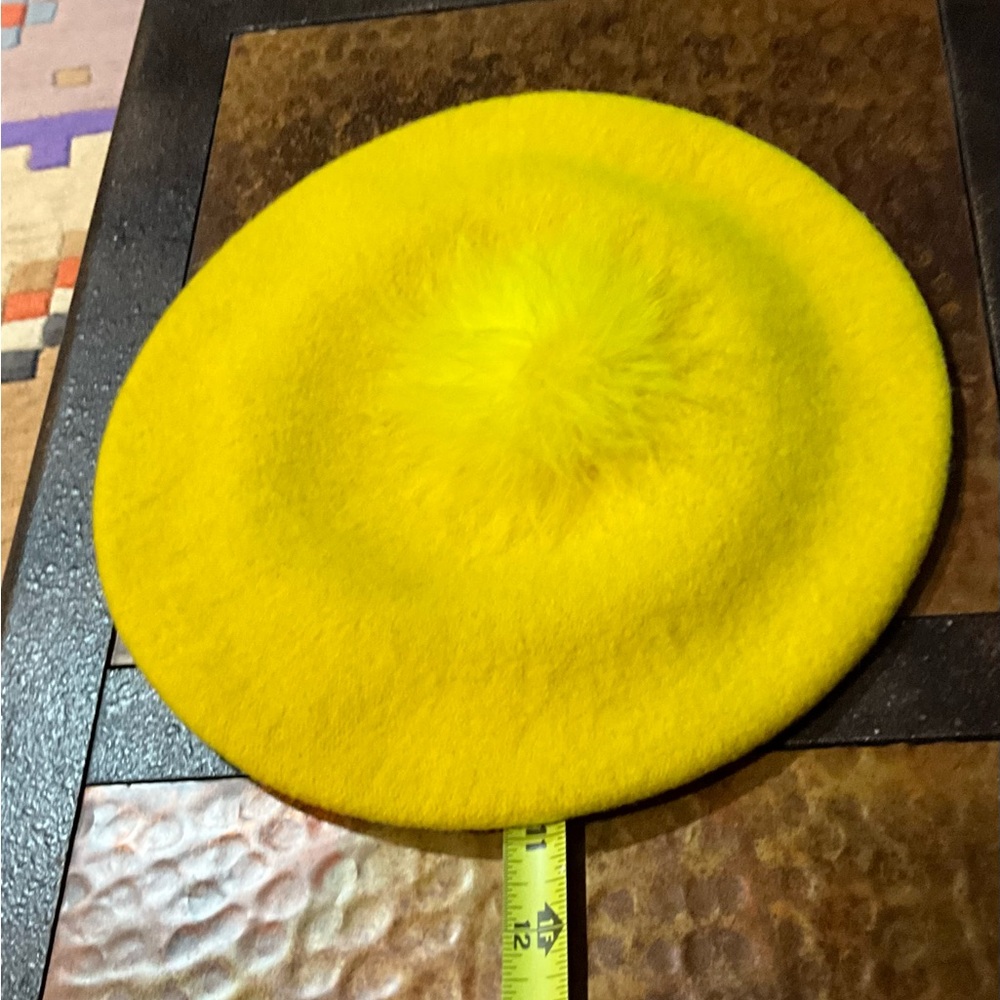 Two Girls N.Y.C. Vibrant Yellow Tam Beret with Fluffy Pom-Pom Retro Mod - Picture 9 of 9